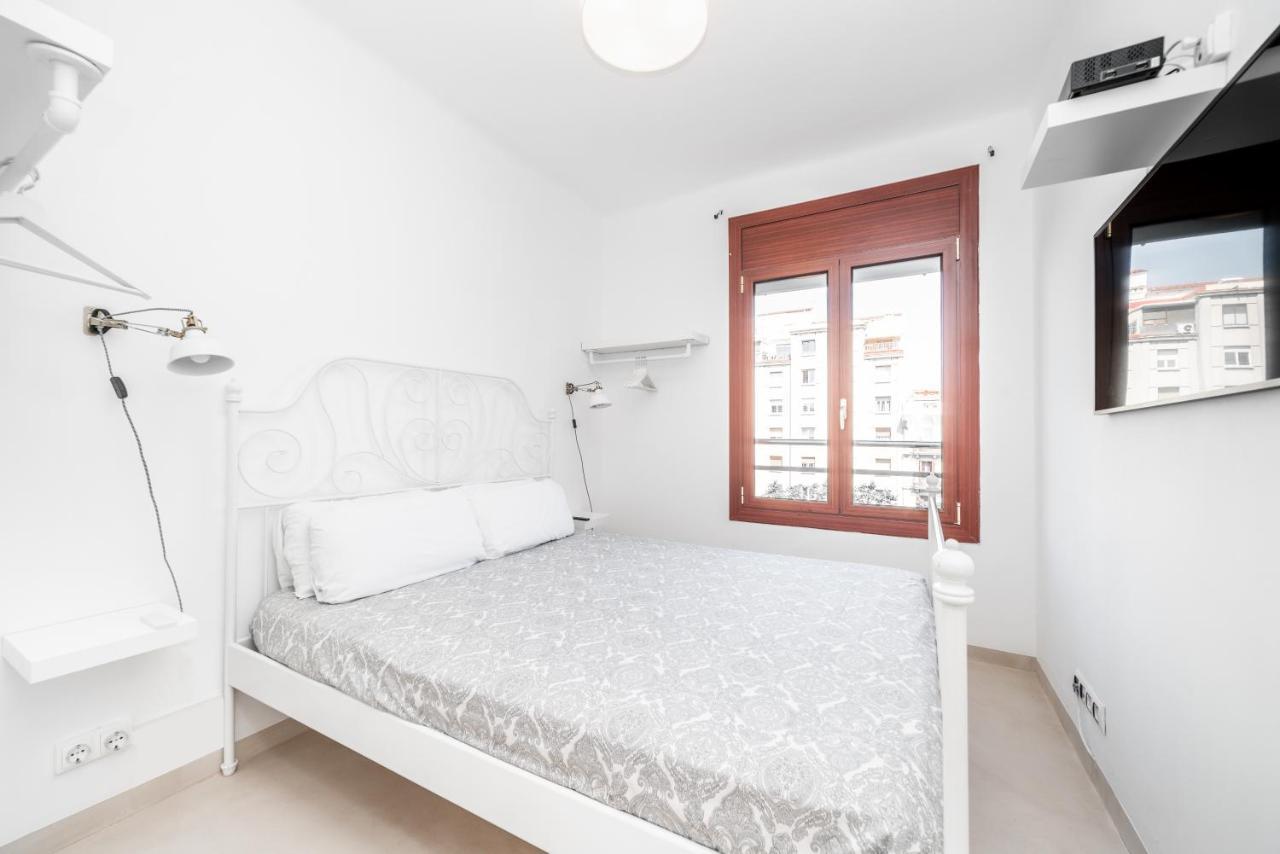 Apartamentos Gran Via 732 Barcelona Ngoại thất bức ảnh