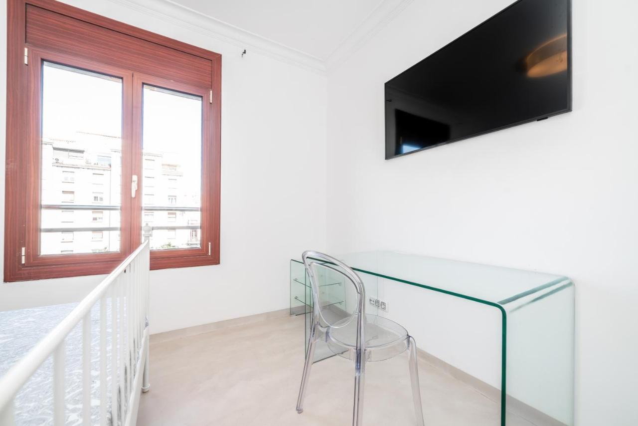 Apartamentos Gran Via 732 Barcelona Ngoại thất bức ảnh