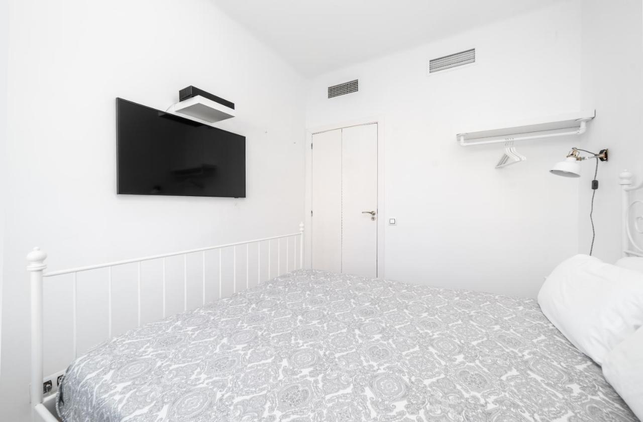 Apartamentos Gran Via 732 Barcelona Ngoại thất bức ảnh