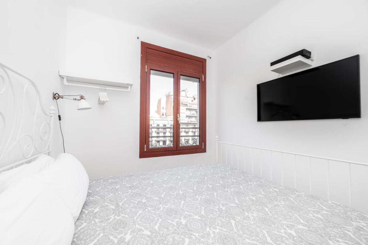 Apartamentos Gran Via 732 Barcelona Ngoại thất bức ảnh